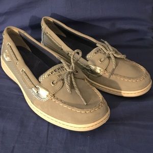 NEW WITH TAGS Sperry Topsider Grey and Silver Boat Shoes Size 9.5